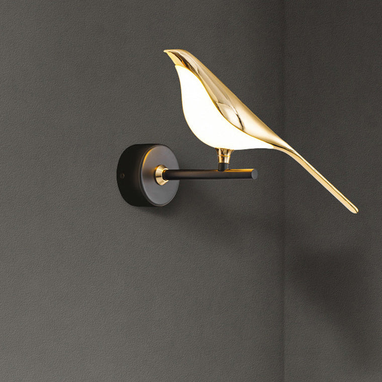 Bird Wall Light with Perched Design – Modern LED Lamp for Bedroom and Hallway