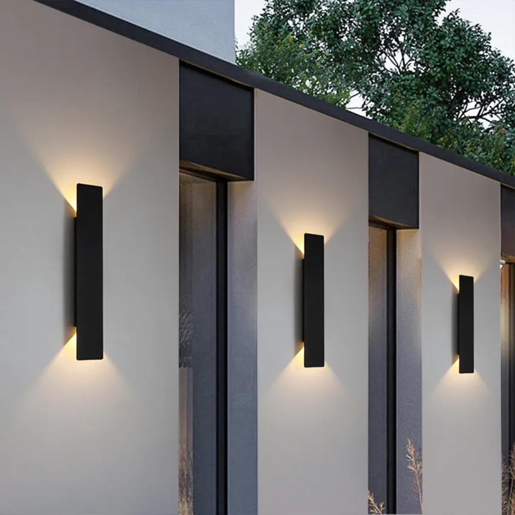Black Outdoor Wall Lantern - Weather-Resistant LED Light for Gardens 5