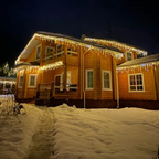 Christmas Curtain Lights – LED Twinkling String Lights for Holiday Decor 1