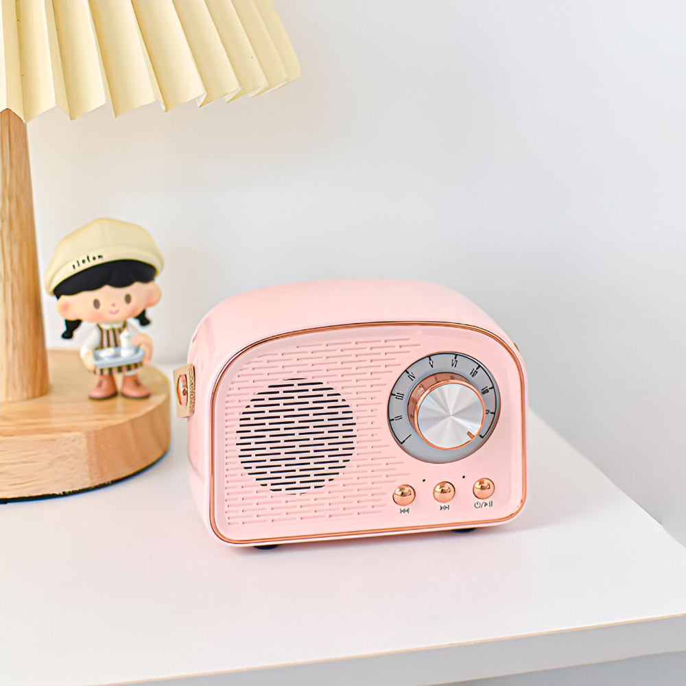 Classic Retro Bluetooth Speaker - Stylish Wireless Sound System with Vintage Radio Design