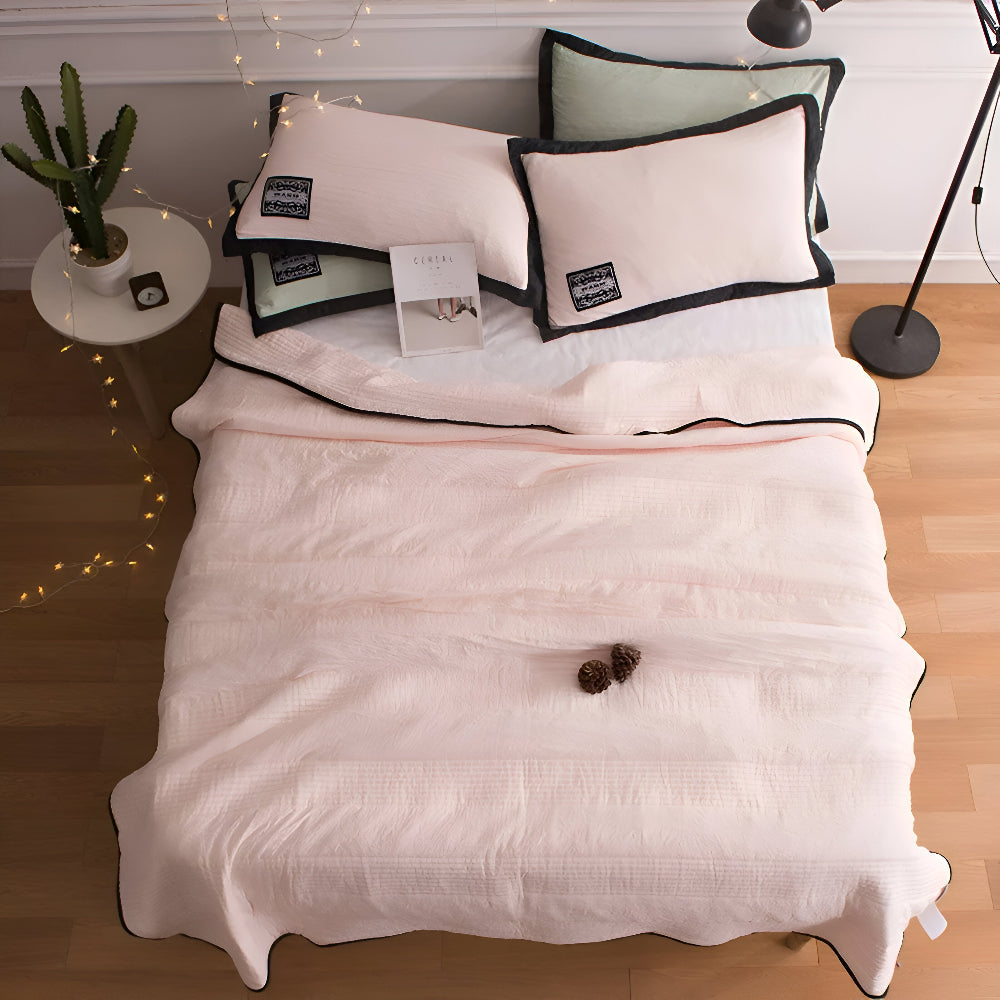 Cooling Blanket with Soft Breathable Fabric – Ideal for Hot Summer Nights 4