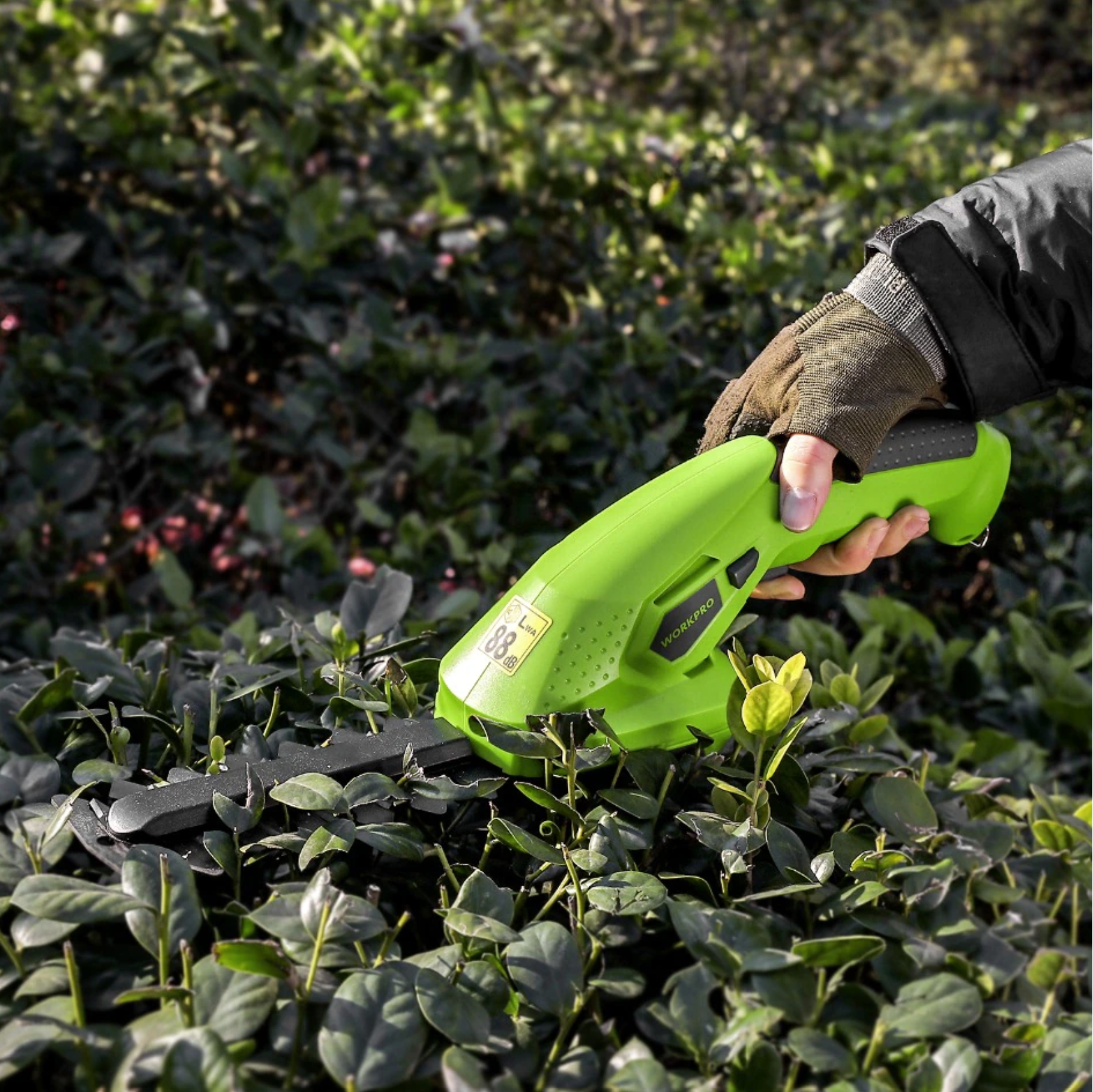Cordless Electric Hedge Trimmer – Lightweight Battery Pruner for Gardens 0