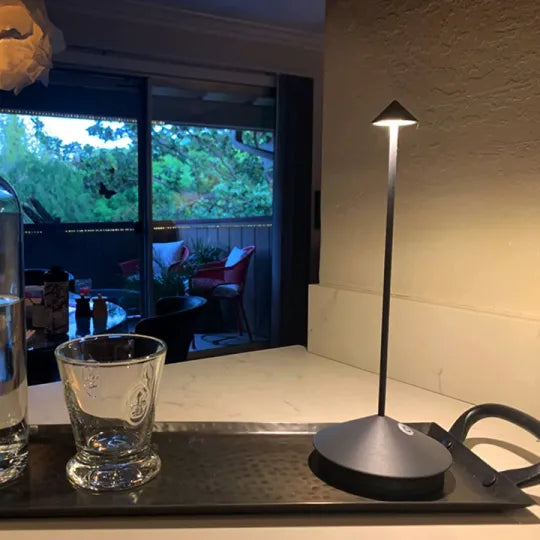 Cordless Table Lamp with Dimmable LED – Modern Indoor and Outdoor Lighting 8