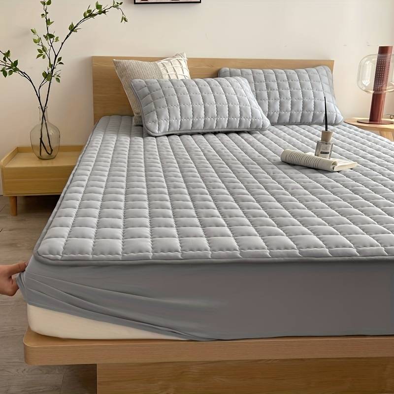 King Size Waterproof Mattress Protector – Soft Breathable Cover for Sleep Comfort 2