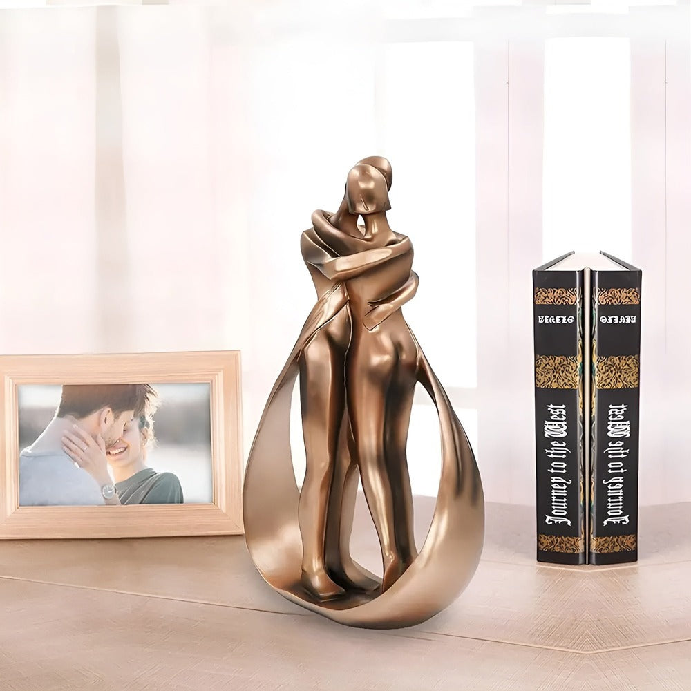 Lovers’ Bond Statue - Artistic Kissing Couple Sculpture for Romantic Home Décor