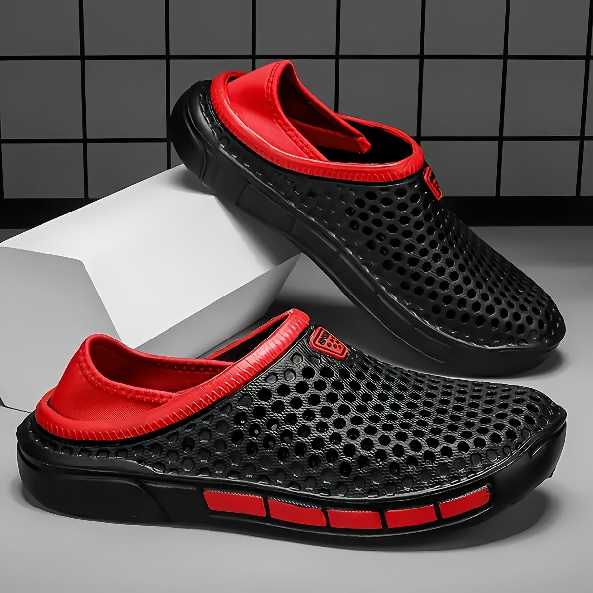 Outdoor Slip-On Sandals - Comfortable, Lightweight Footwear for Men & Women