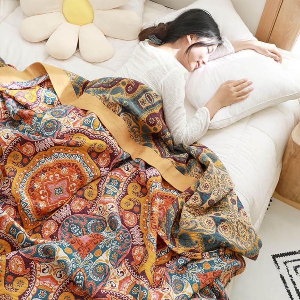 Reversible Summer Blanket with Cooling Fibers – Stylish Boho Design for Bed 3