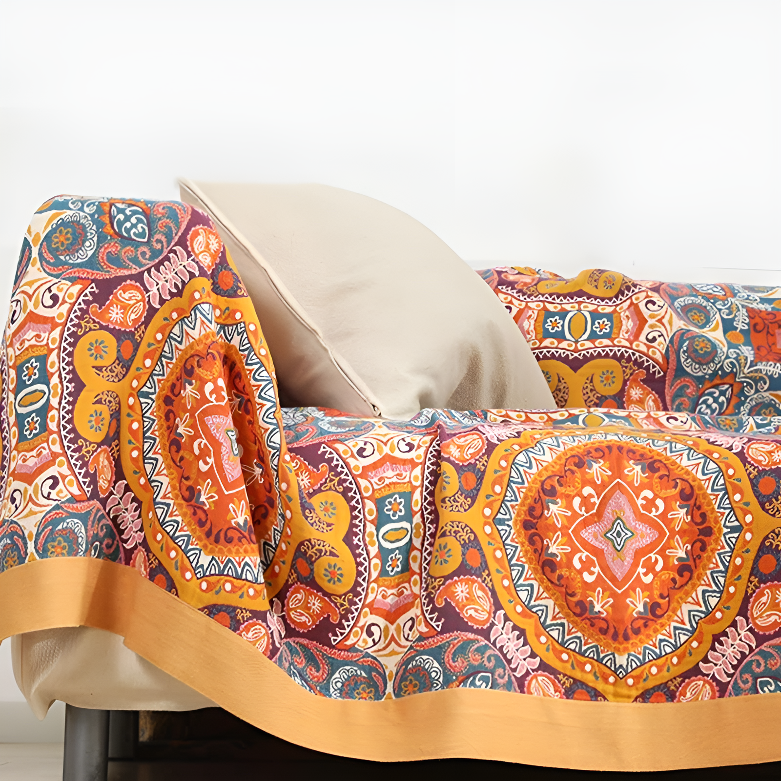 Reversible Summer Blanket with Cooling Fibers – Stylish Boho Design for Bed 4