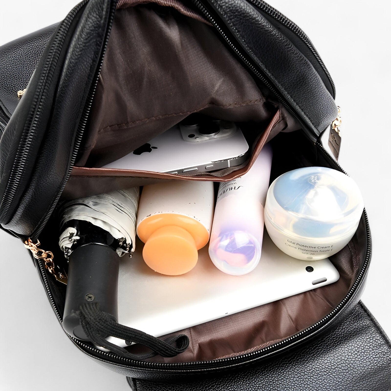 Stylish Leather Backpack for Women – Perfect for Everyday Life and Travel