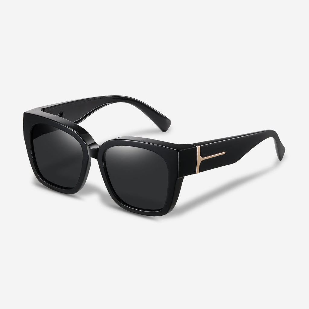 Stylish Clip-On Sunglasses – Convenient Outdoor Protection for Eyeglass Users