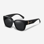 Stylish Clip-On Sunglasses – Convenient Outdoor Protection for Eyeglass Users