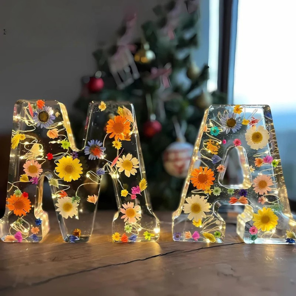 Resin Flower Table Lamp Letters – Decorative Illuminated Accents for Personalized Home Style-Unique Casa-Unique Casa