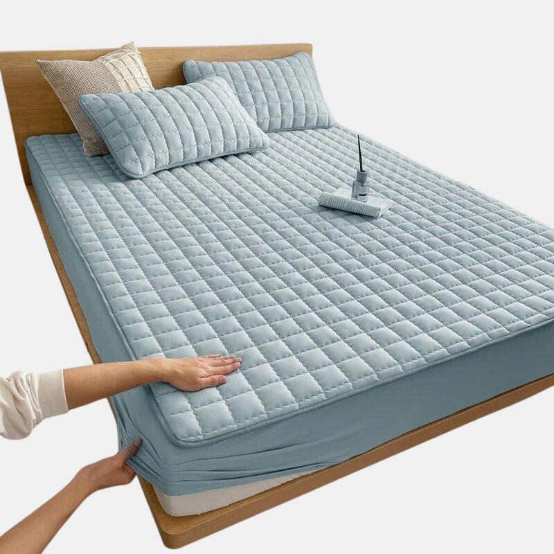 King Size Waterproof Mattress Protector – Soft Breathable Cover for Sleep Comfort