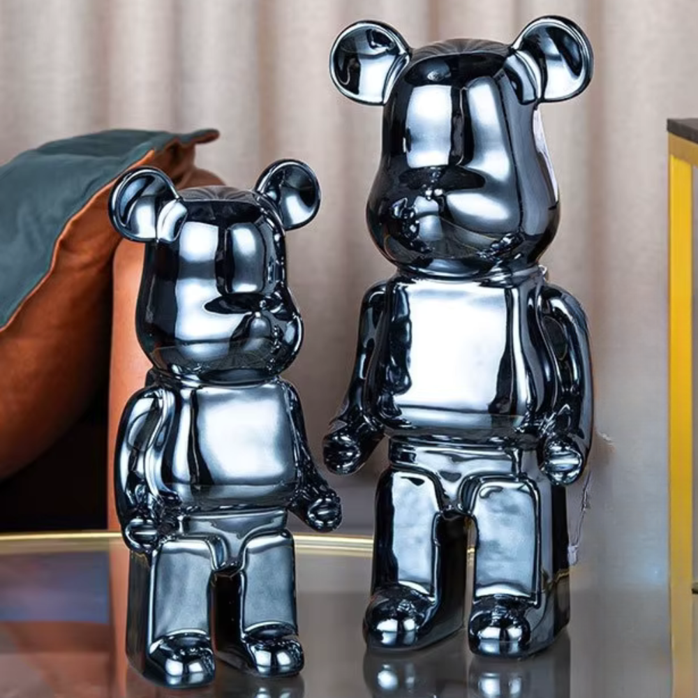 Artistic Bear Sculpture in Resin – Unique Modern Decor for Home or Office 4