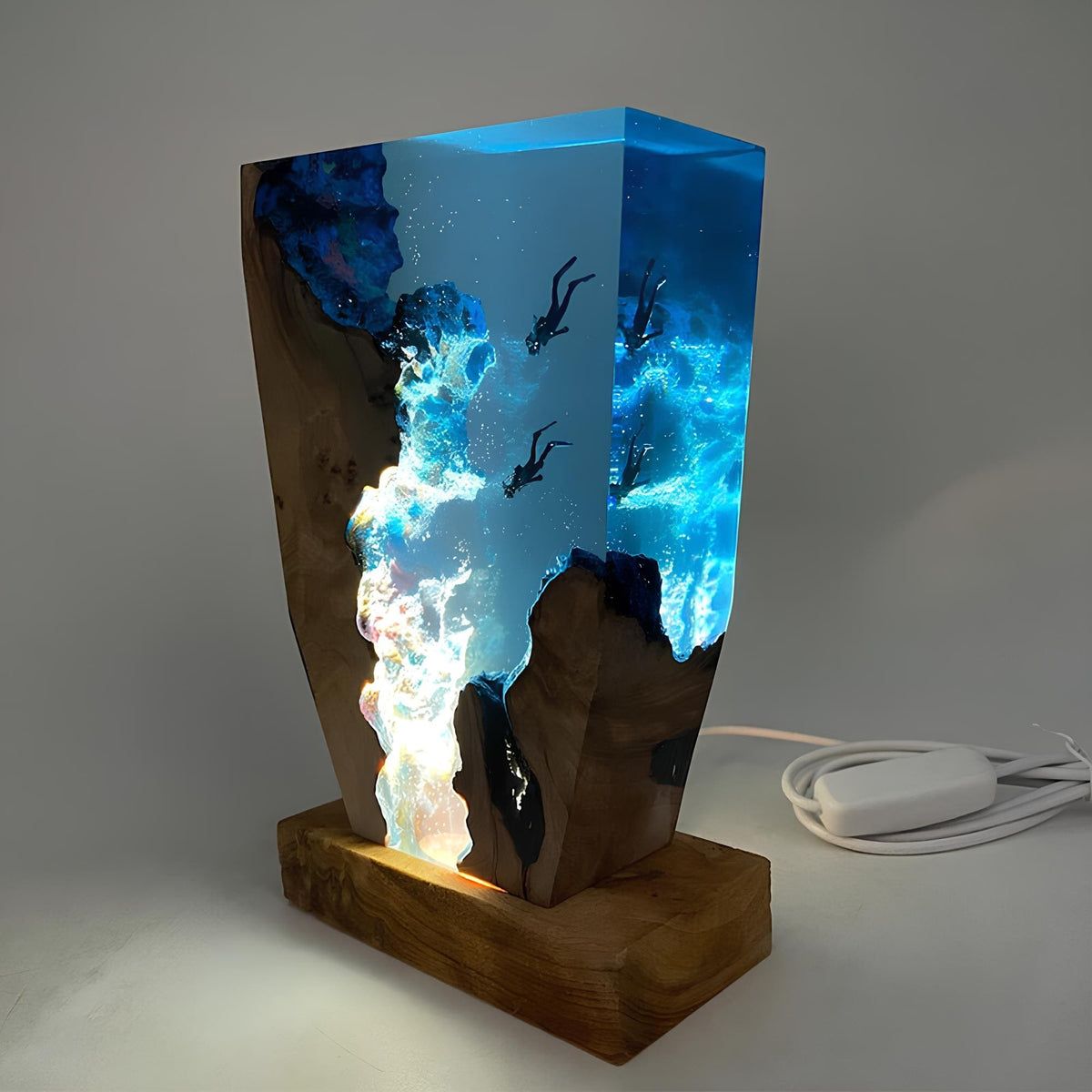 Artistic Ocean Table Lamp – Unique Diver Design for Bedroom and Living Room 0