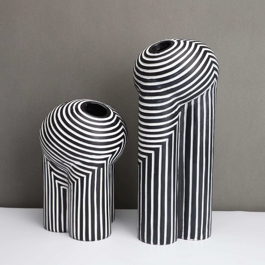 Black and White Striped Vase Set – Stylish Home Decor for Modern Interiors 2