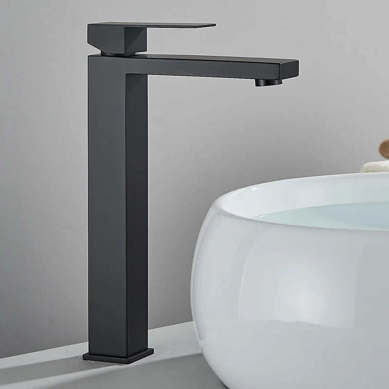 Contemporary Bathroom Faucet with Single Handle – Sleek Sink Tap Design 7
