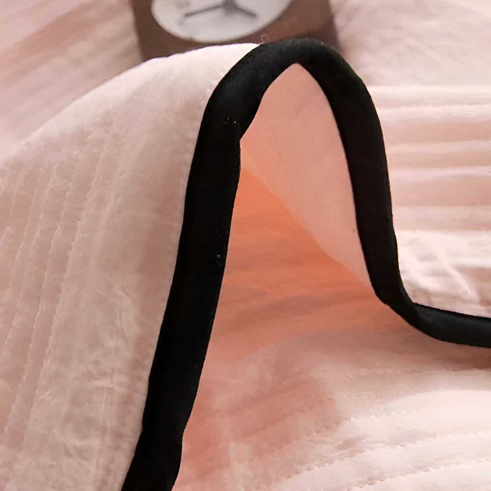 Cooling Blanket with Soft Breathable Fabric – Ideal for Hot Summer Nights 7