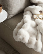 Cozy Fleece Plaid Blanket 110x150 cm – Soft & Sustainable Comfort-Blanket-Unique Casa