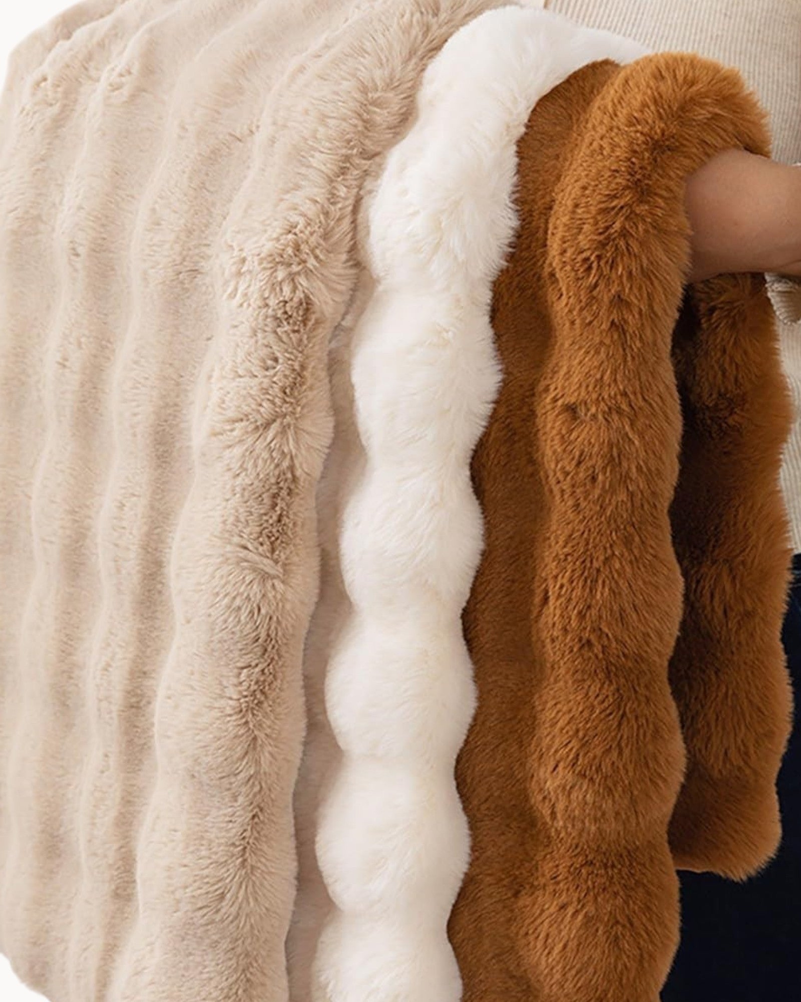 Cozy Fleece Plaid Blanket 110x150 cm – Soft & Sustainable Comfort-Blanket-Unique Casa