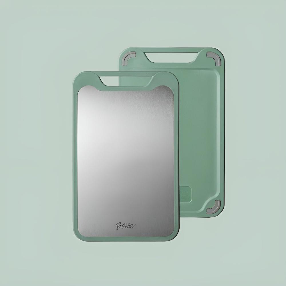 Dual-Sided Chopping Board with Garlic Grinder – Versatile Kitchen Tool 0