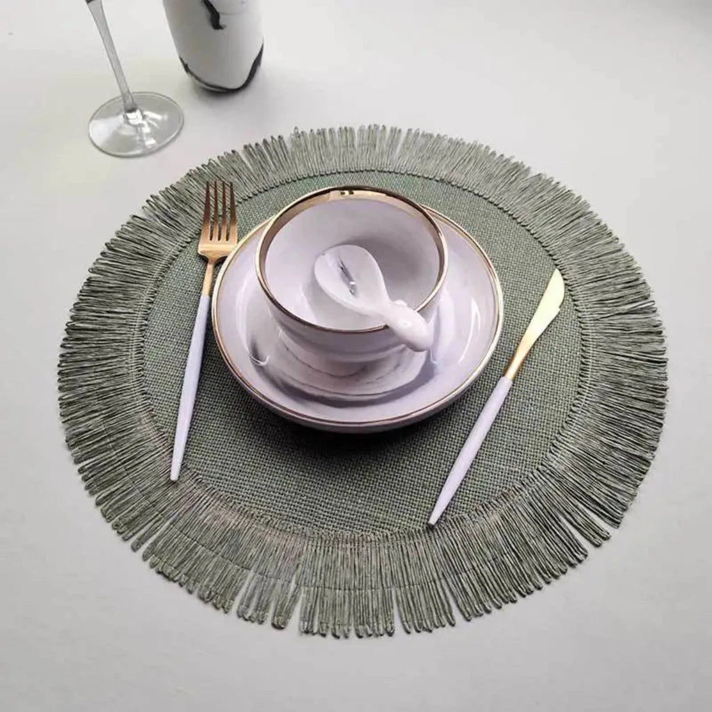 Eco-Friendly Round Placemat – Durable Heat-Resistant Table Protector 3