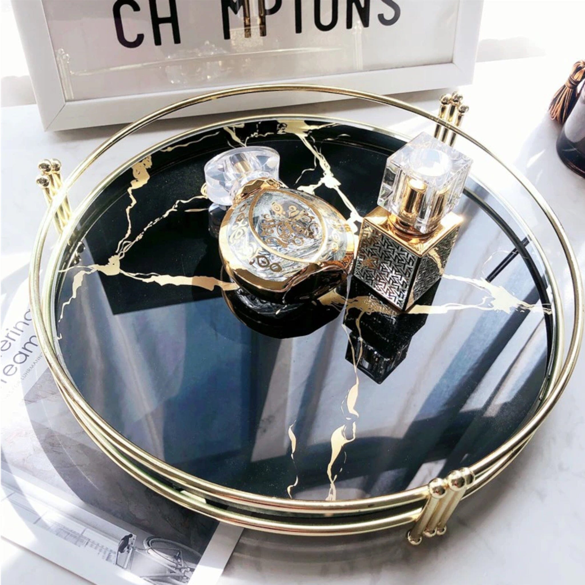 Elegant Mirror Tray – Glass Accent for Home Decor and Organization 2