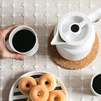 Insulated Carafe with Wooden Handle – Perfect for Hot and Cold Drinks 3