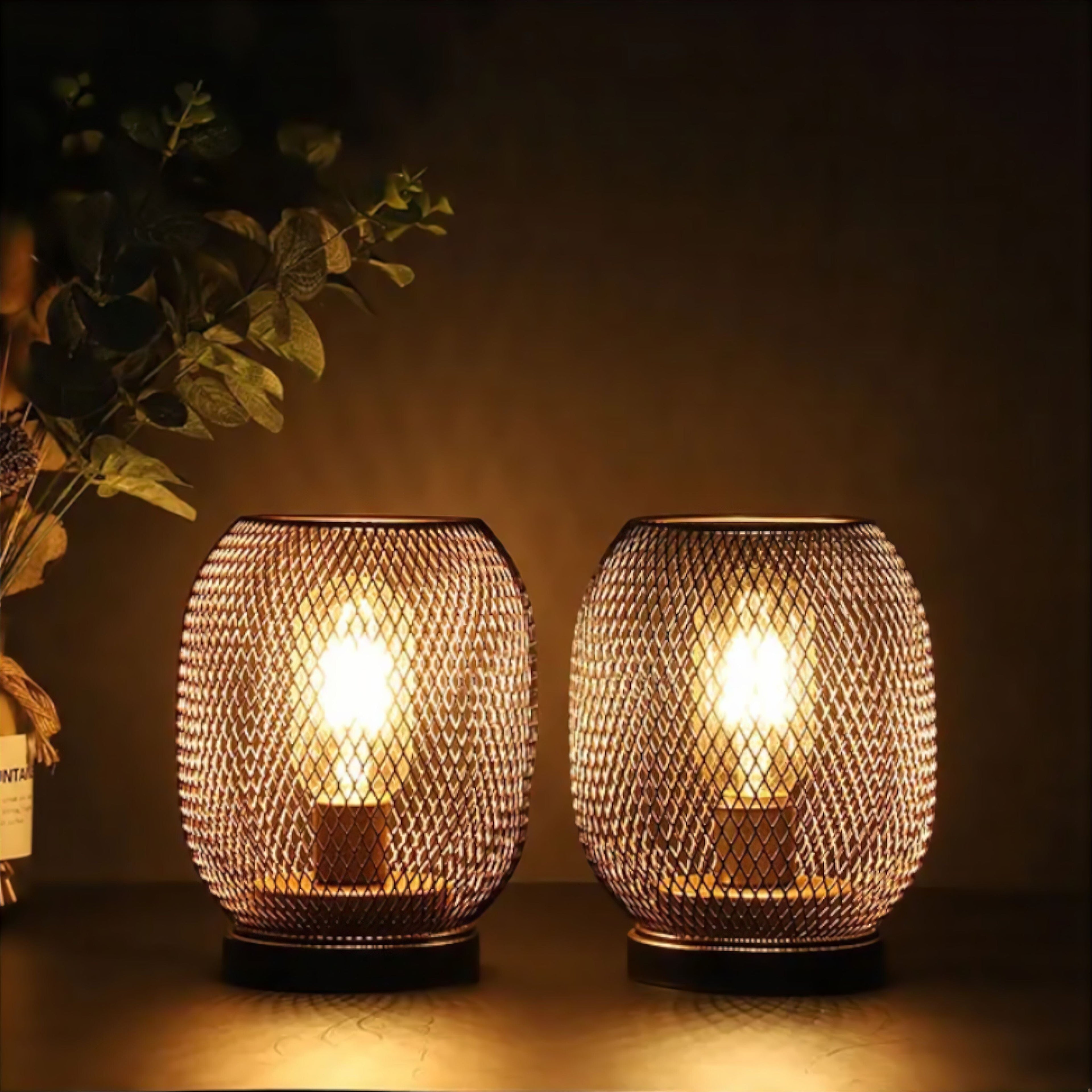 Modern LED Lantern with Mesh Design – Versatile Lighting for Home & Garden 3