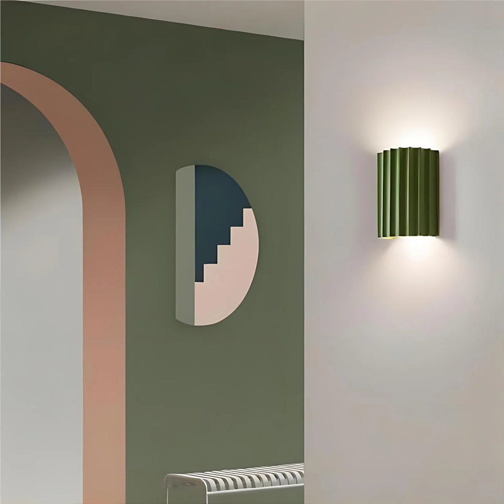 Nordic Wall Light with Sculptural Resin Design – Modern Wall Sconce Lamp 7