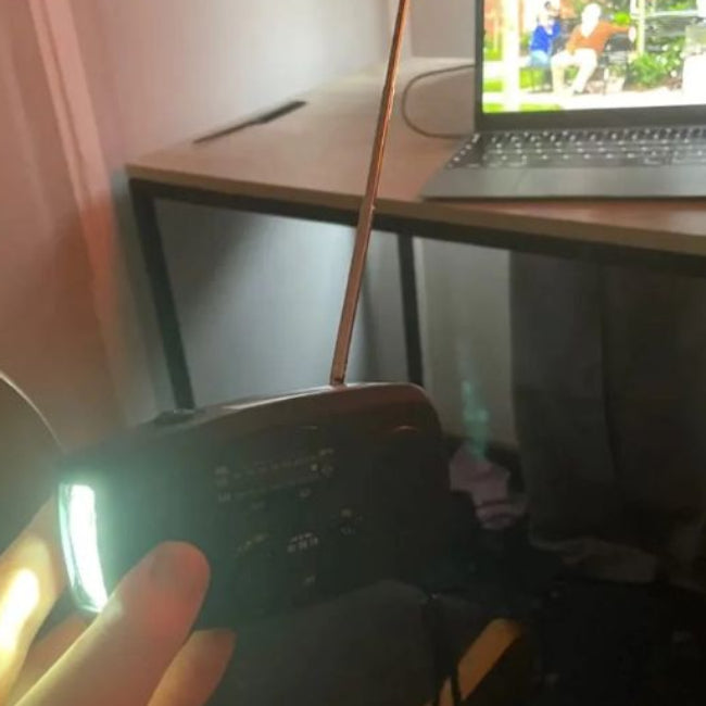 Portable Multi-Function Emergency Wind-Up Radio – Hand Crank Power Bank and Flashlight-Wind-Up Radio-Unique Casa-Unique Casa