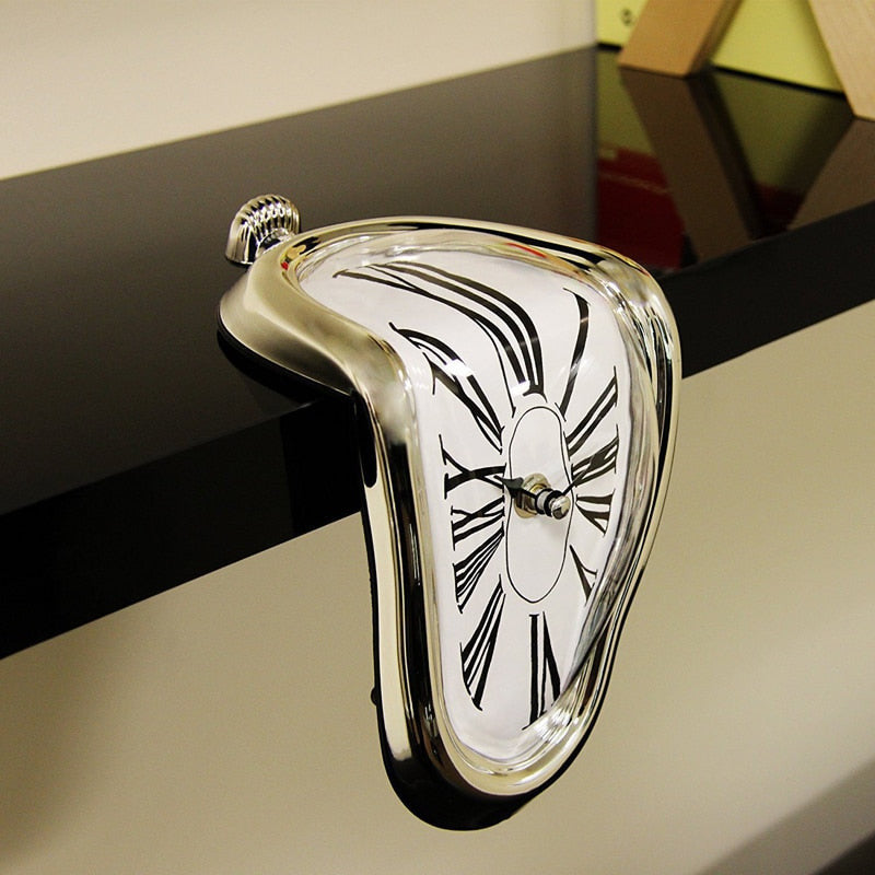 Surreal Melting Clock Decor – Artistic Timepiece for Home or Office 1