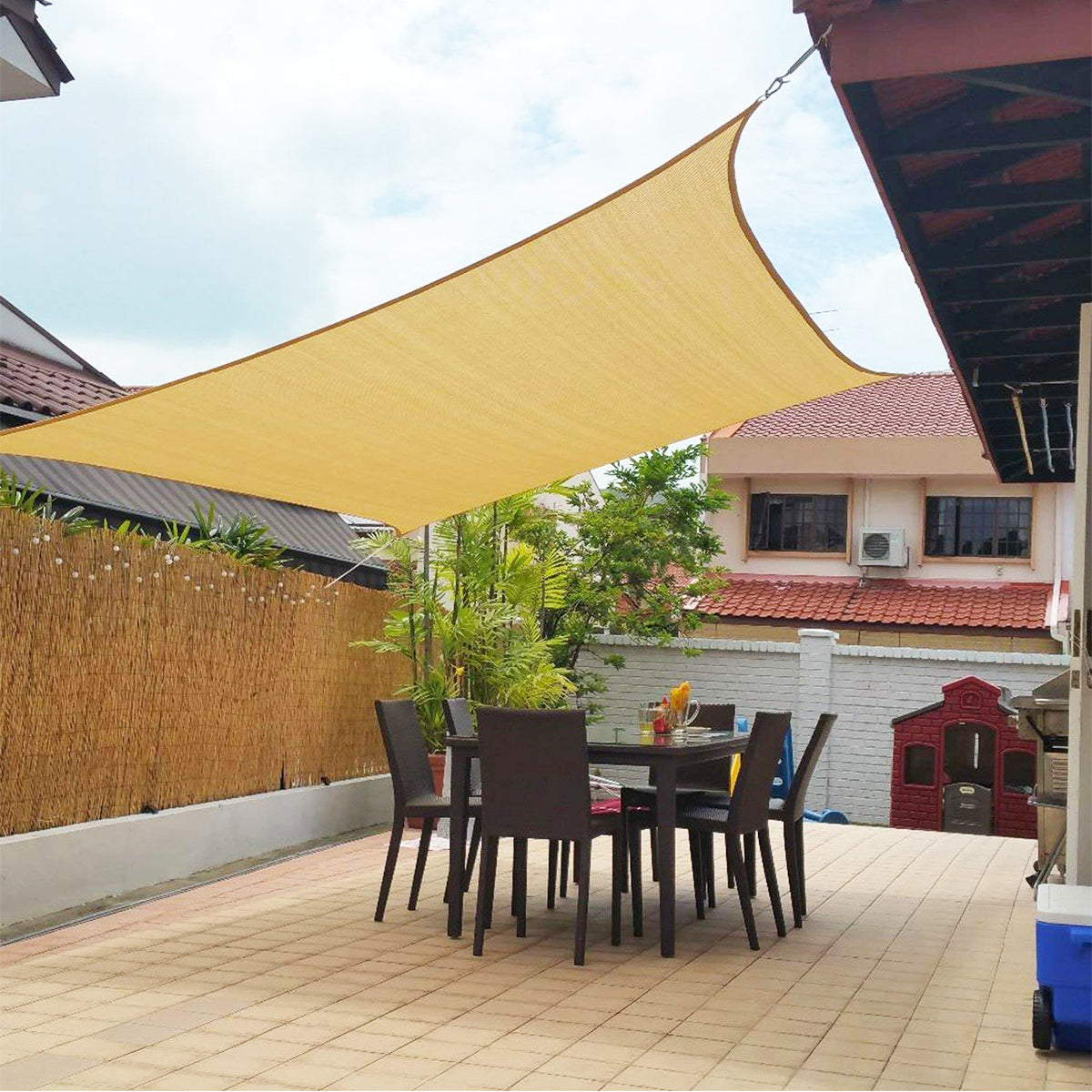 Water-Repellent Shade Cloth for Outdoor Spaces – UV Protection for Balcony 7