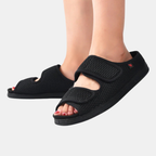 Wide Diabetic Shoes With Raised Design For Comfort And Support